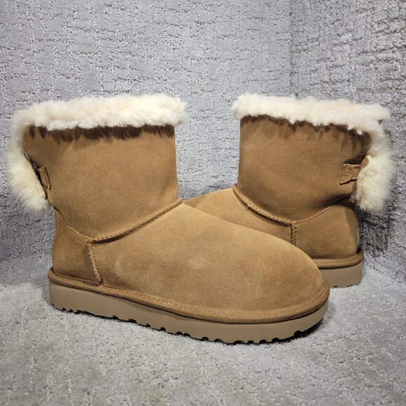 UGG Mini Emmie Bow Womens Size 10 Chestnut Suede Shearling Pull on Boots 1109854 - Picture 8 of 10